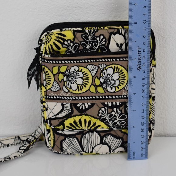 Vera Bradley Crossbody Multi bag Baroque Pattern Gently Used Condition has flaws - Picture 6 of 9